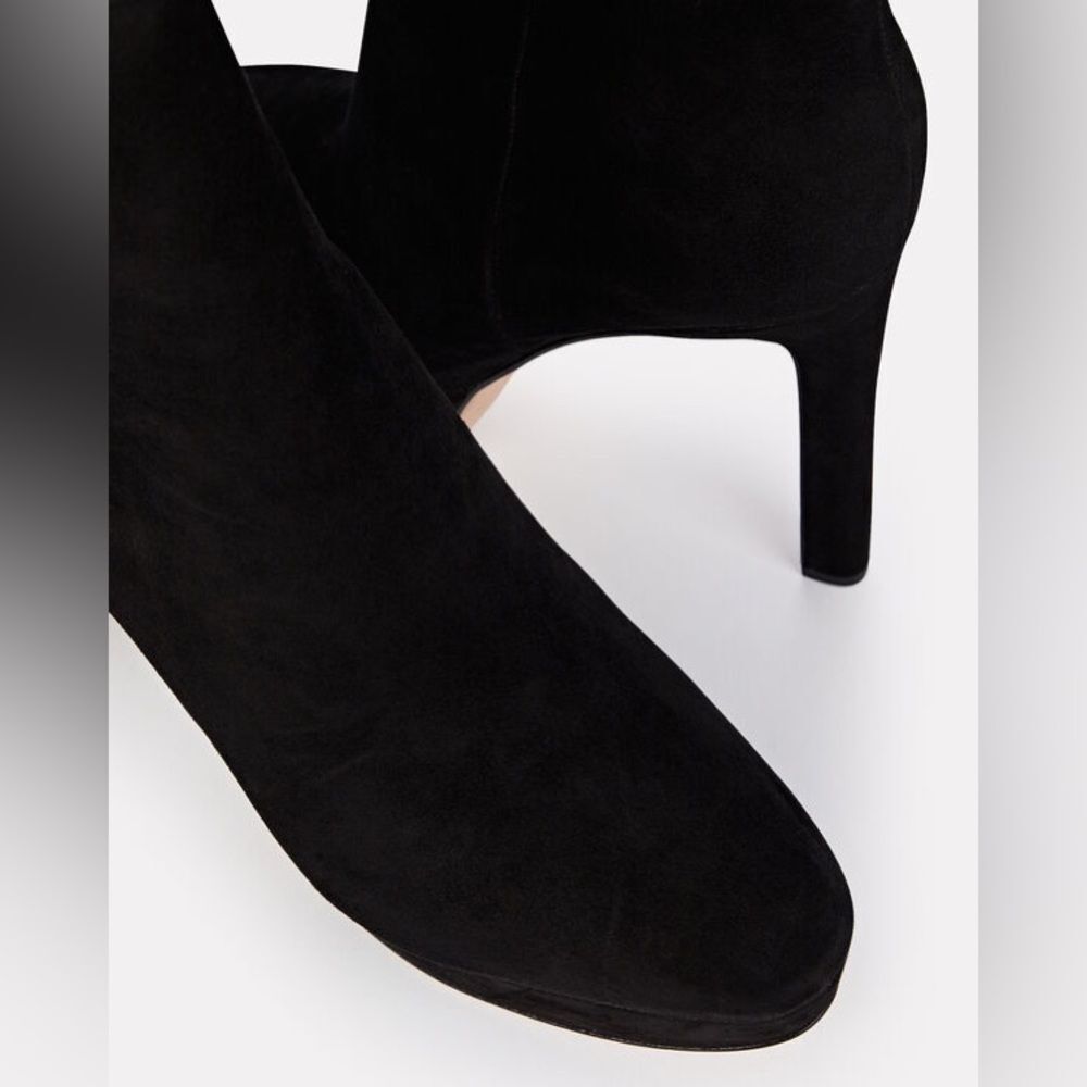 Veronica Beard Dali Suede Platform Ankle Boots, Black, New, Size 9 - Picture 7 of 16